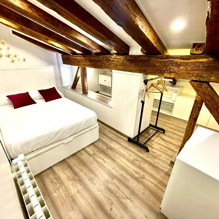 Apartment La Buhardilla *