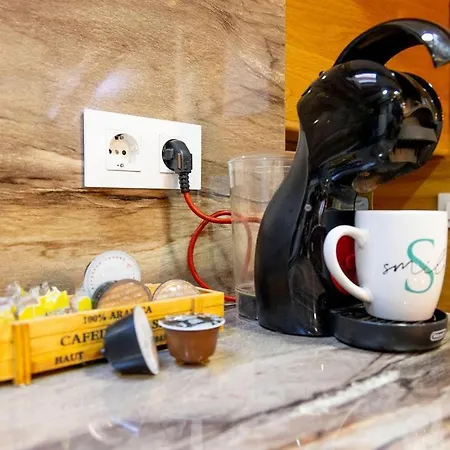 Cozy Attic In The Center Of 아파트 *