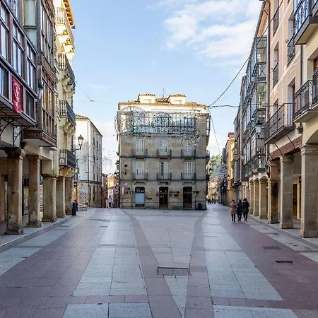 Cozy Attic In The Center Of 아파트 소리아
