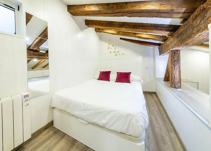 Cozy Attic In The Center Of Appartement Soria